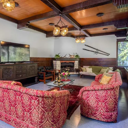 In Cabar With Wifi Tatil Evi Srednja Vas