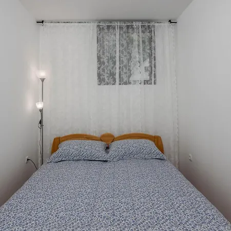 2 Bedroom In Feriehus Cabar