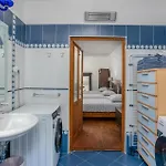 2 Bedroom In Prázdninový dům *