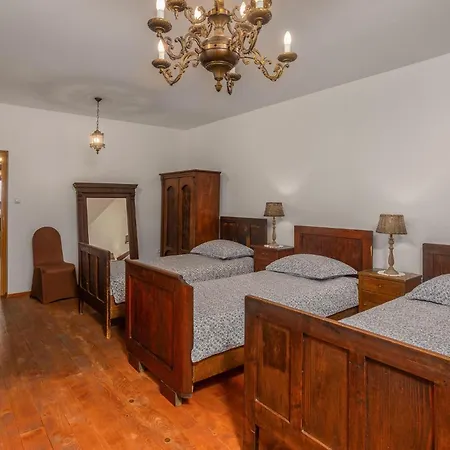 2 Bedroom In *